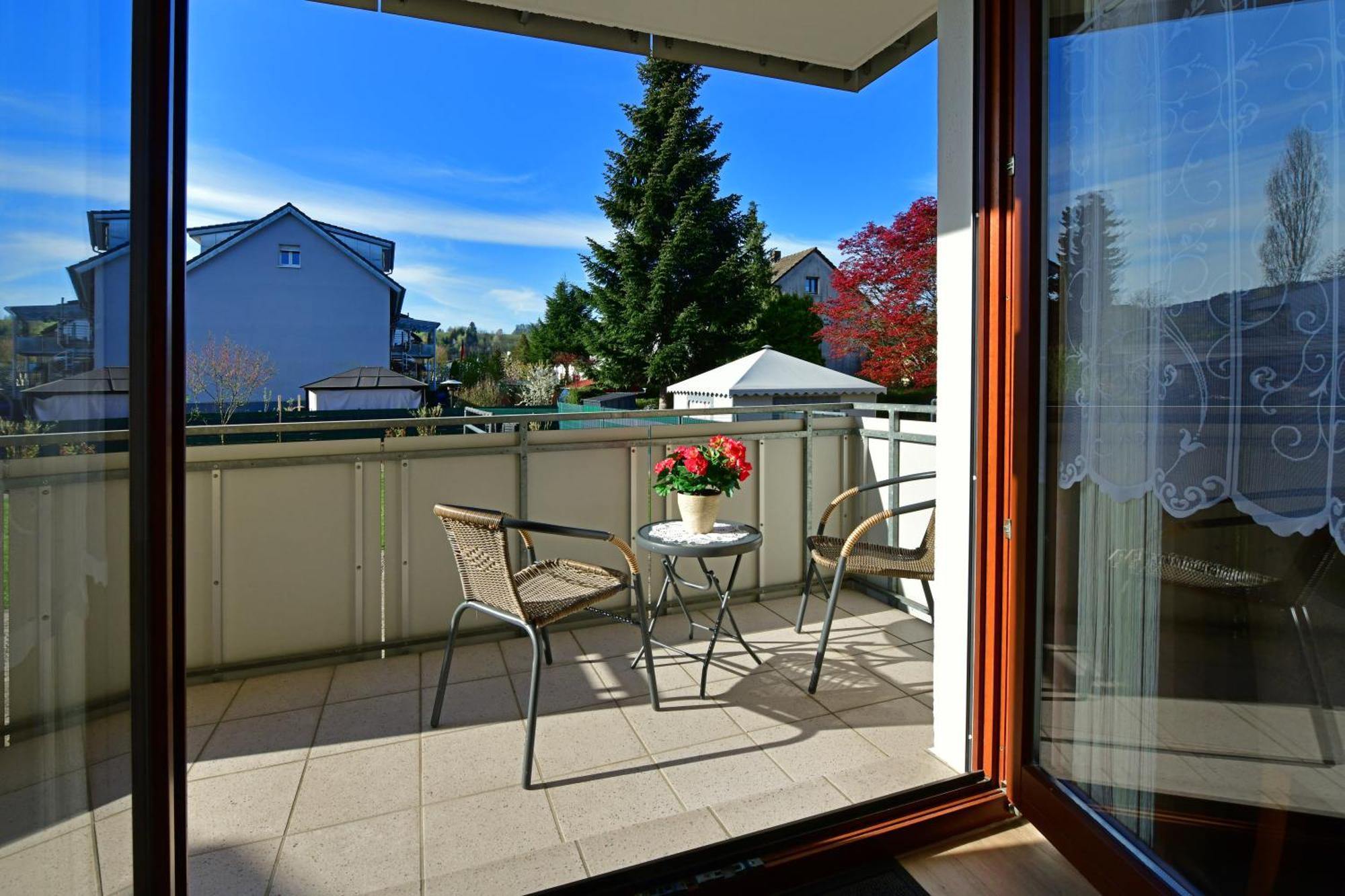 Gaestehaus In Schopfheim, 20 Km Zur Schweiz-Basel, Direkte S-Bahnverbindung מראה חיצוני תמונה